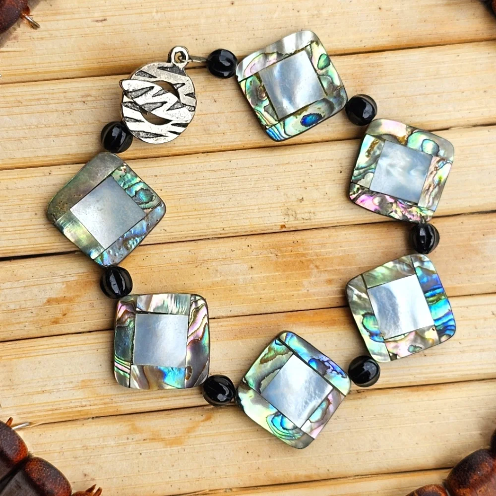 Abalone shell & mother-o pearl handmade bracelet - Picture 1 of 6